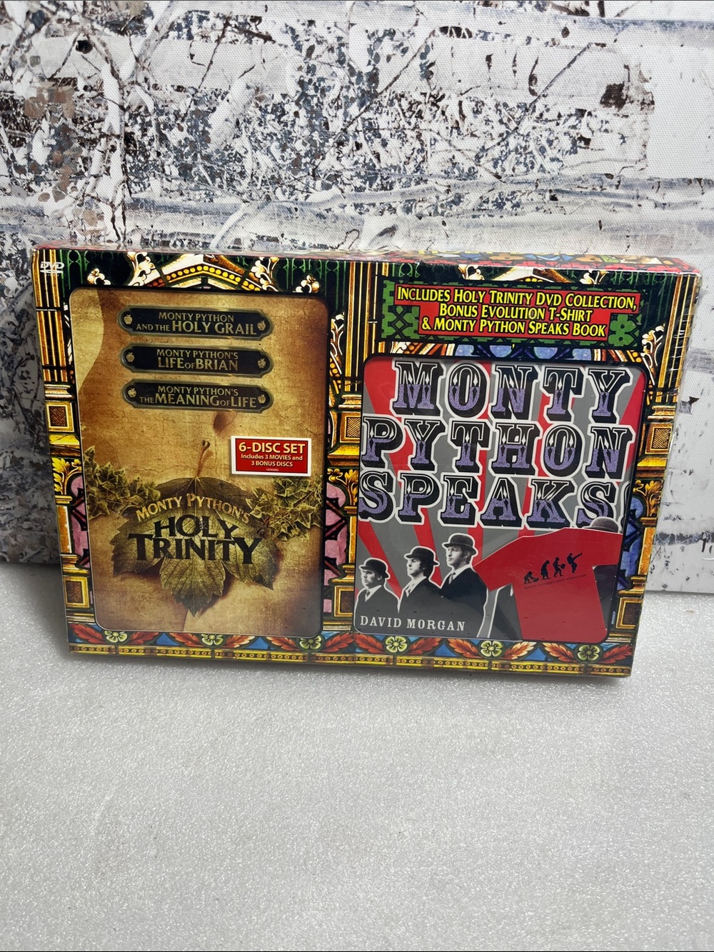 Monty Python Speaks & Holy Trinity 6-Disc Set ?Bonus Evolution T-Shirt